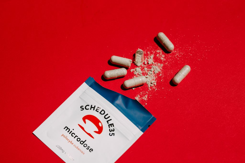 S35 shroom capsules. 